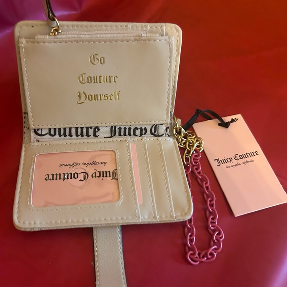 Juicy Couture Cream and Pink Wallet with Chain - Picture 5 of 7